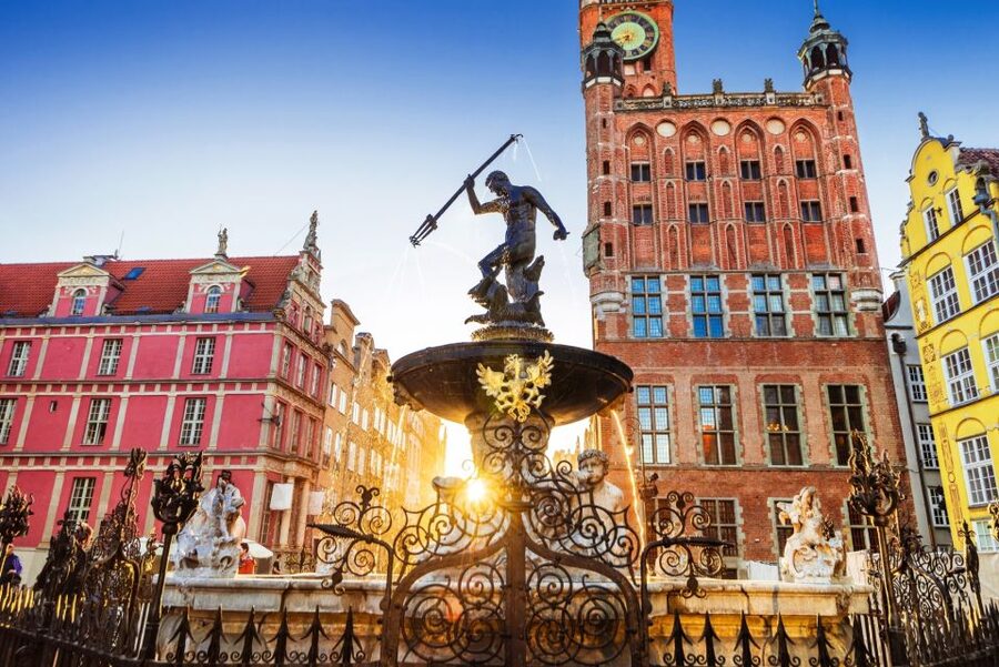 Gdańsk: Old Town Private Walking Tour with Legends and Facts - Price and value: what $107 gets you (and why it can make sense)