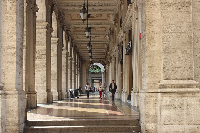 Genoa Walking Tour: Explore Top Sights & Hidden Gems - Torri di Porta Soprana: Stepping Through a Medieval Threshold