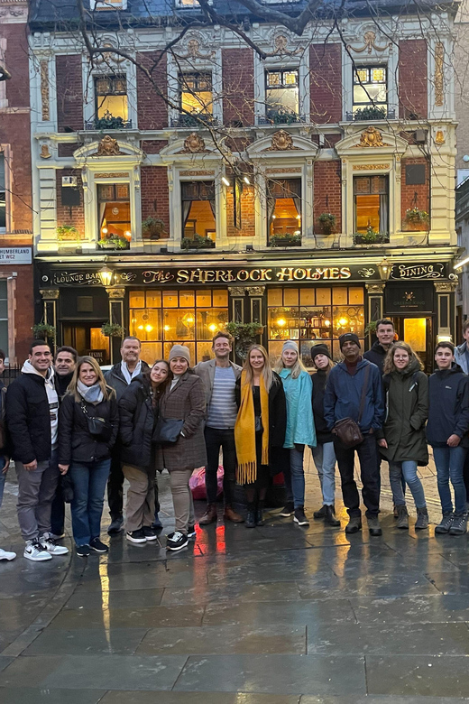 German London : The Ultimate Walking tour - Starting at Bosideng: how to find the group fast