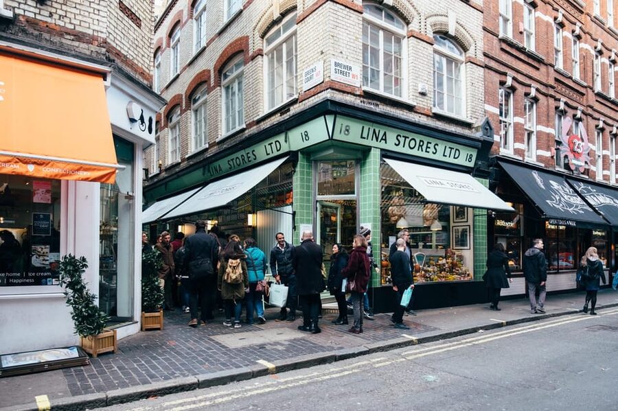German London : The Ultimate Walking tour - Swinging ’60s on the street: music fan energy, not a lecture
