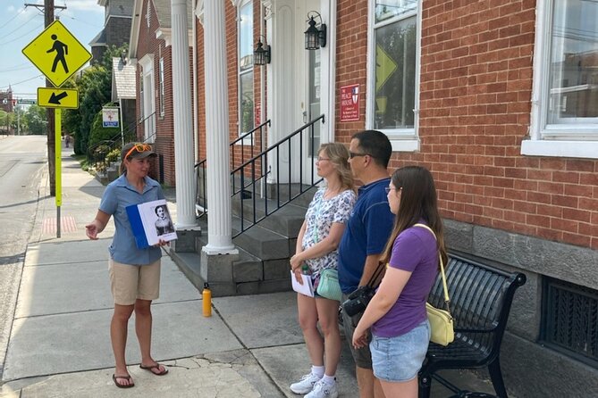Gettysburg One-Hour Walking Tour: The Civilian Experience - Getting started at Hotel Gettysburg and Lincoln Square