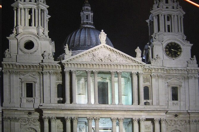 Ghastly Ghost Walking Tour in London - The guide can make or break this kind of tour