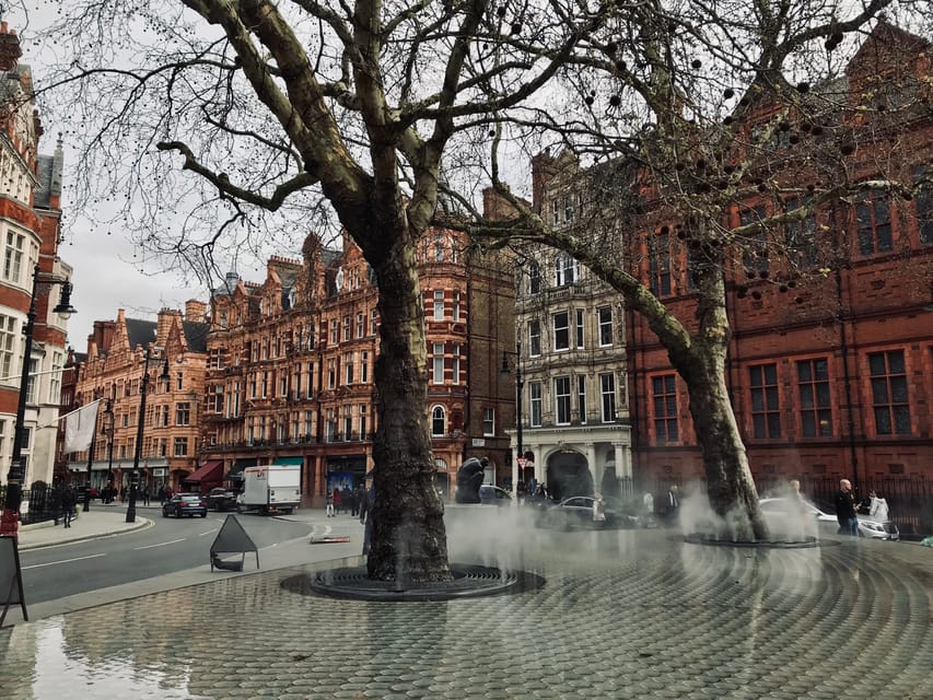 Ghosts and Legends of Mayfair Walking Tour - London - Your Guide Matters: Tom, Giles, and Natalie’s Style