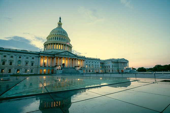 Ghosts of D.C. - Walking Tour - Why a 9 pm ghost walk works on Capitol Hill