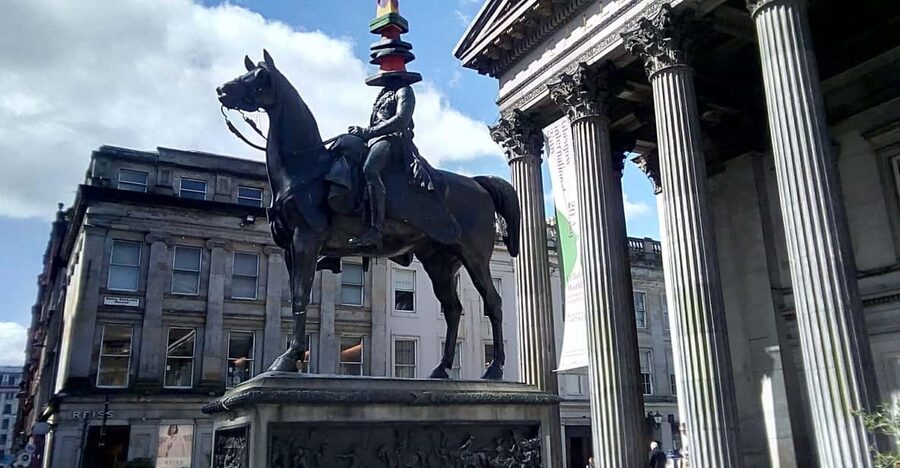 Glasgow: Gander Walking Tour - Getting oriented fast at Royal Exchange Square