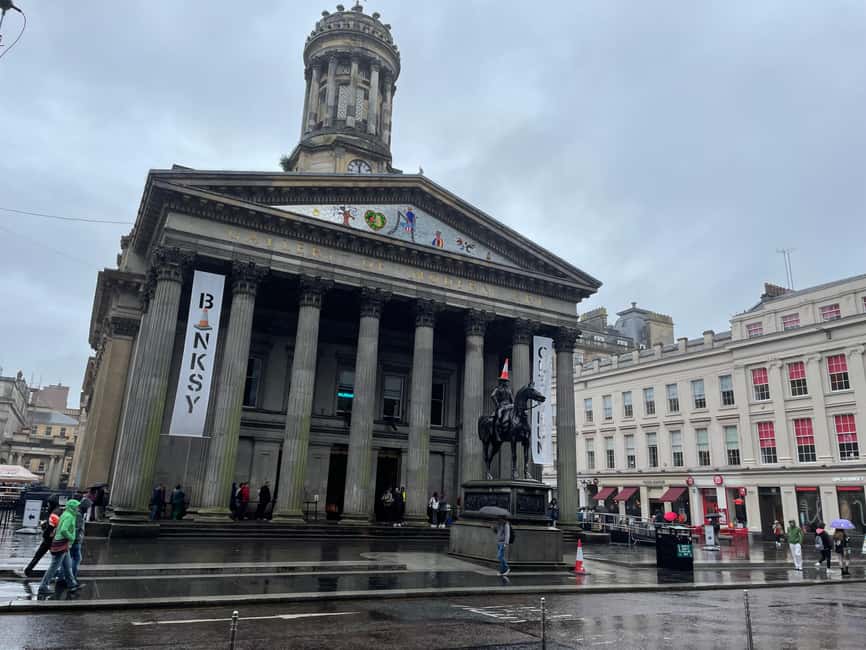 Glasgow: Historical Walking Tour: Guided by a local actor - Gallery of Modern Art and Police Museum: plan the next move