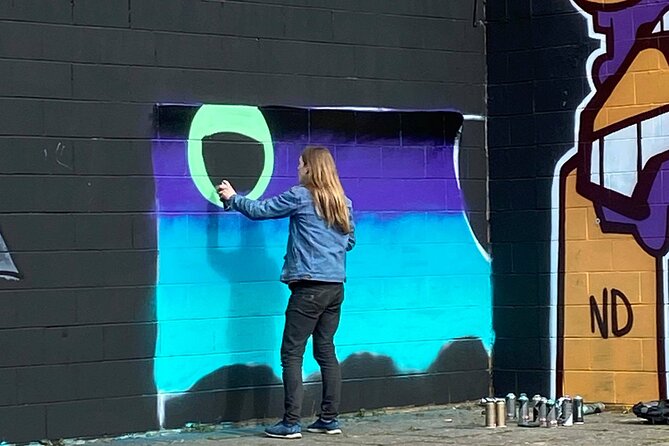 Glasgow Street Art Daily Walking Tour: 2pm - Start at The Lighthouse: Your Easy, Central Meeting Point