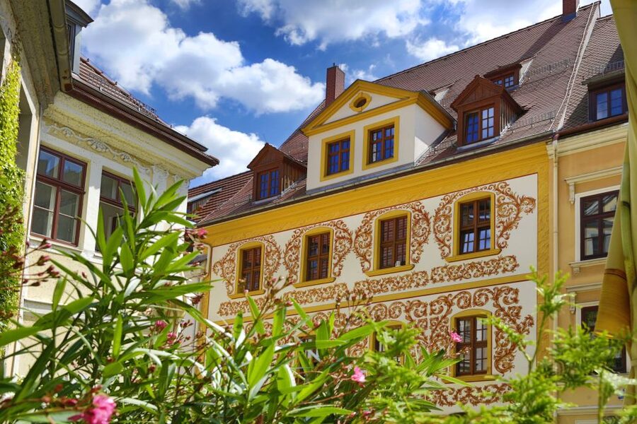 Görlitz: Old Town Guided Walking Tour - Price and time: $9 for 1.5 hours that actually feels focused