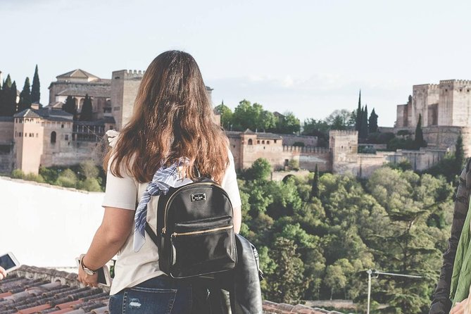 Granada's Hidden Treasures: Albayzin and Sacromonte Walking Tour - The Albayzín–Sacromonte loop that makes Granada click
