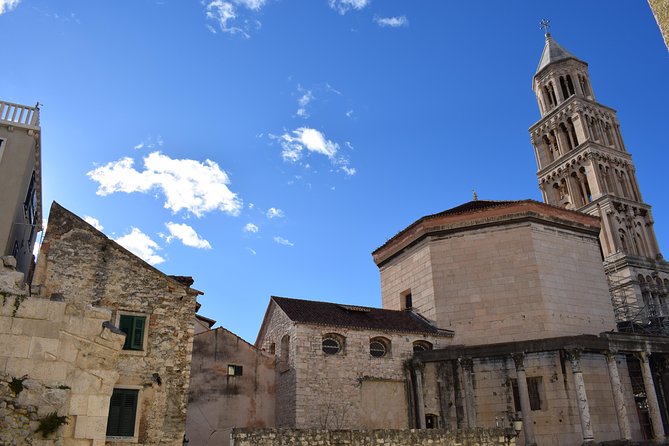 Grand Split Walking Tour with Diocletian's Palace - City Clock and Narodni Trg: quick stops that add real context