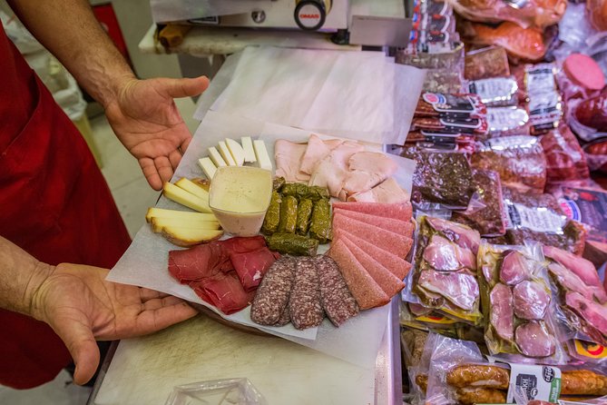Greek Food Walking Tour in Athens - The guide factor: when your Athens food walk becomes memorable