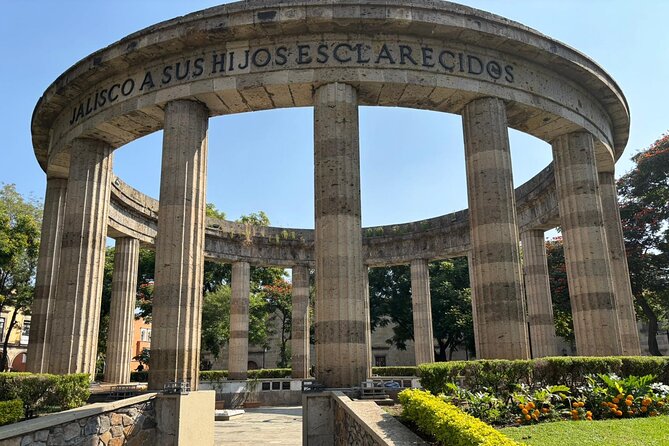 Guadalajara City Center Walking Tour - Plaza de la Liberación and the Rotonda: where stories start
