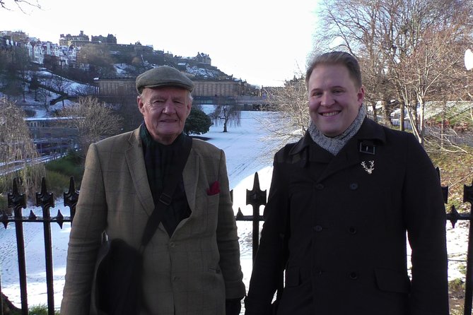 Guided Edinburgh Private Walking Tour - Holyroodhouse: Official Residence, Optional Paid Access