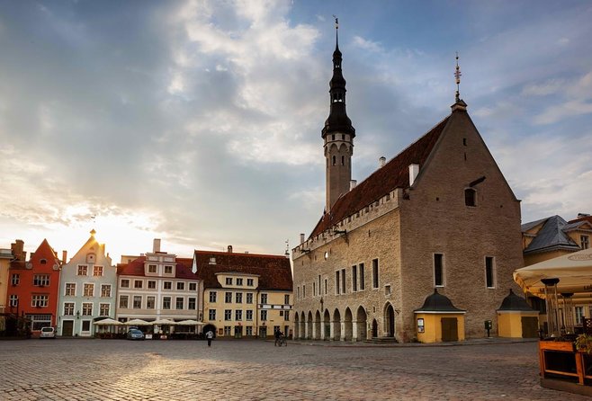 Guided Old Town Tallinn Historical Walking Tour - Key highlights to know before you go