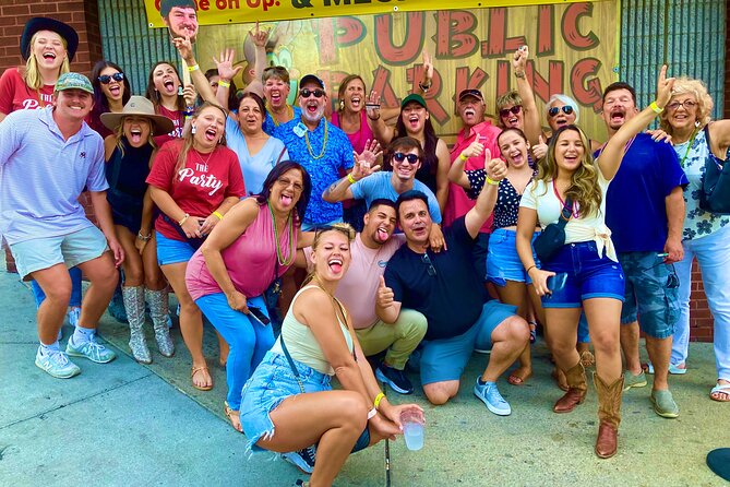 Guided Pub Crawl Walking Tour of Downtown Nashville - The route: how the walking stays manageable