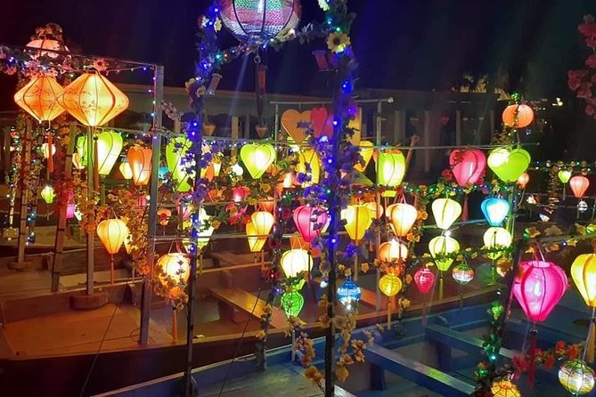 Guided Tour to Marble Mountains & Hoi An Walking Tour , Night Market, Boat Ride - Hoi An Ancient Town walk: the sights you’ll understand