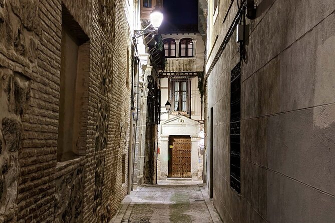 Guided Walking Tour of Immortal Toledo - Key reasons this night walk works