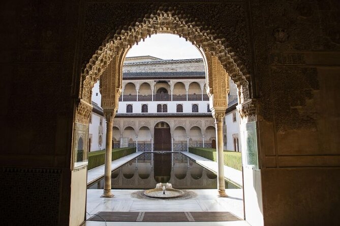 Guided Walking Tour of the Alhambra in Granada - Alhambra Complex Walk: Patios, Palaces, and Water That Has a Purpose