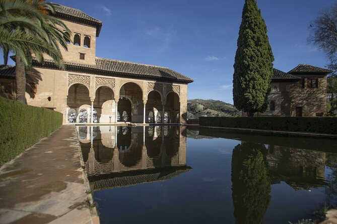 Guided Walking Tour of the Alhambra in Granada - Alcazaba: The Old Military Heart of the Complex