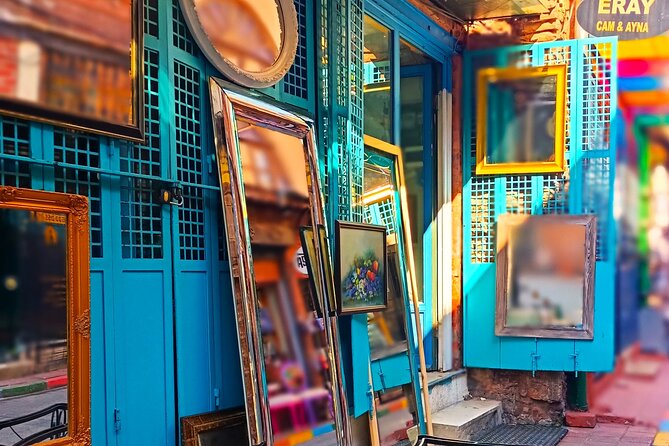 Half day Fener-Balat Walking Tour in Turkiye - The guides make the tour: Kubra, Yunus, Janus