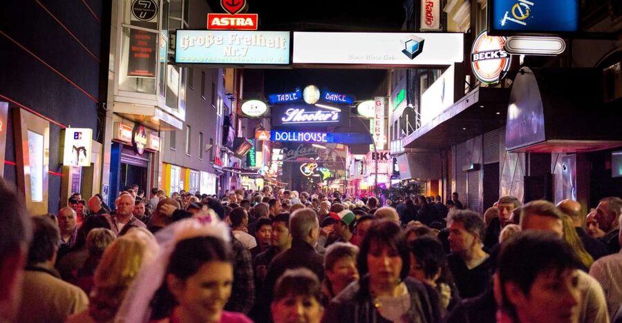 Hamburg: Private Tour Red Light District Walking Tour - St. Pauli’s Reeperbahn walk: what you’re actually doing