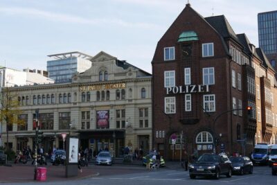 Hamburg Reeperbahn Small-Group Walking Tour - A 90-minute route: what you’ll see stop by stop