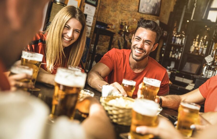 Hamburg: St. Pauli Breweries Walking Tour with Tastings - Starting on the jetties in front of Hard Rock Cafe