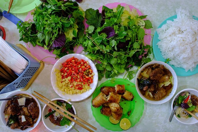 Hanoi Food & Train Street Tour - Stop-by-stop: how the route is paced and why each part matters