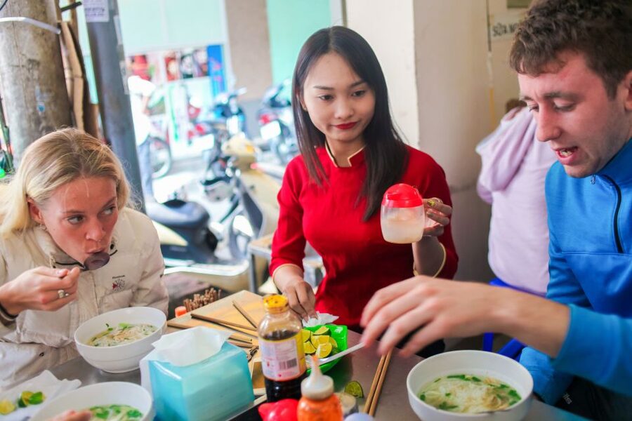 Hanoi: Small-Group Street Food Walking Tour - How to get the most out of the pacing