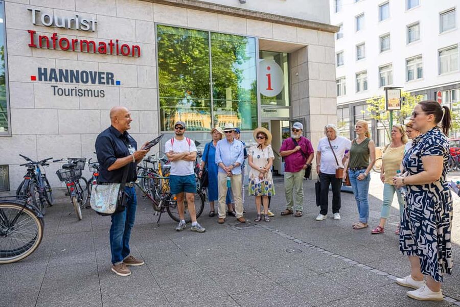 Hanover: Crime Walking Tour - Small details that make or break the experience