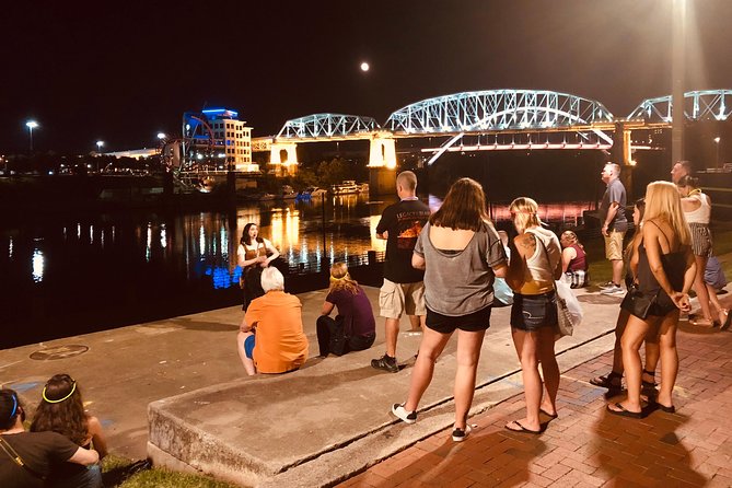 Haunted Nashville Boos and Booze Ghost Walking Tour - Stop 1: Cumberland River Pedestrian Bridge legends (15 minutes)