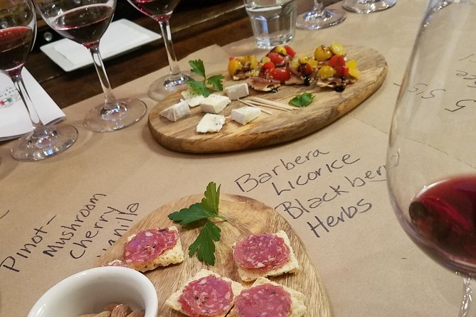 Healdsburg Small-Group Food and Wine Walking Tour - Healdsburg Plaza: History in the Middle of Everything