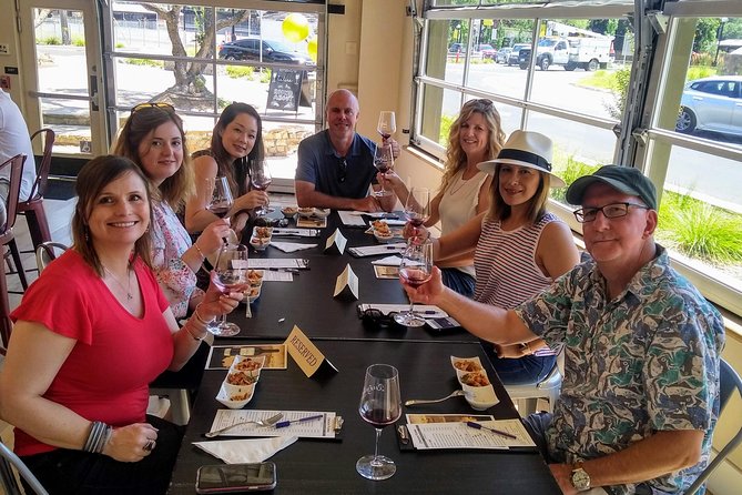 Healdsburg Wine and Food Pairing Guided Walking Tour - What to ask for before you book
