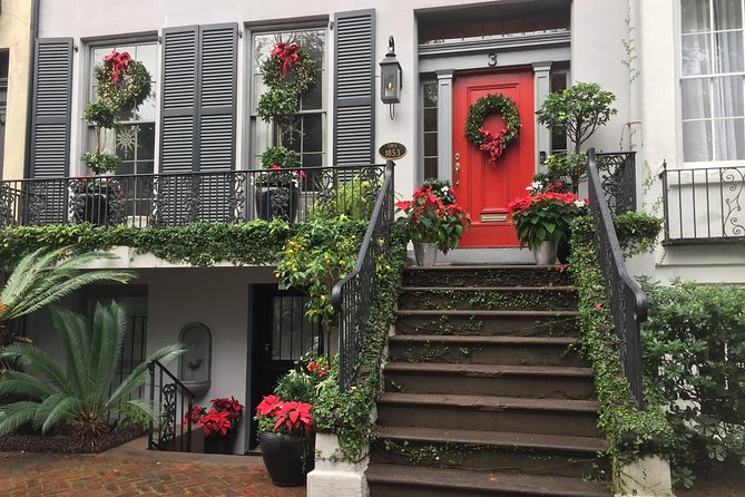 Heart of Savannah History Walking Tour - 2hr - Haunted-looking streets: the Sorrel Weed House and its gray brick mystery