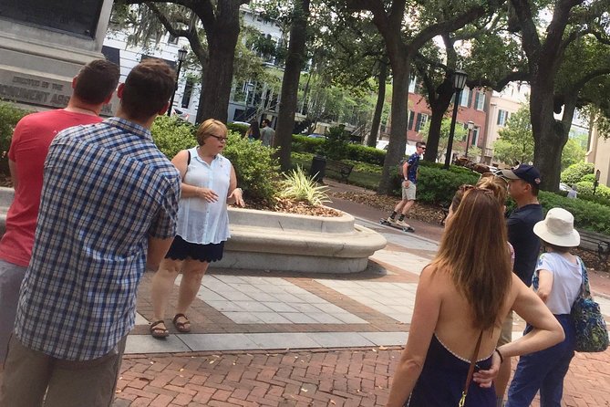 Heart of Savannah History Walking Tour - 2hr - Madison Square: Revolutionary war drama on a square you can cross in minutes