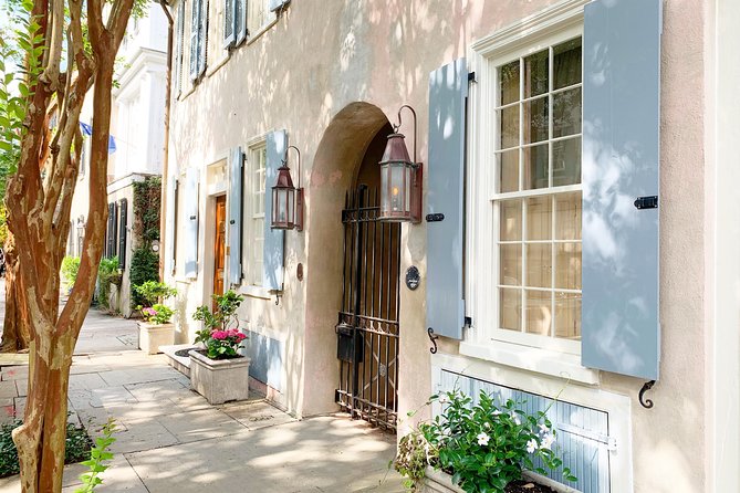 Hidden Alleyways and Historic Sites Small-Group Walking Tour - Philadelphia Alley: A Short Stop That’s Built for Meaning