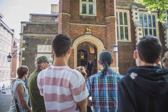 Hidden London Walking Tour - The Outside-Only Style: Great for Street Views, Not for Interiors