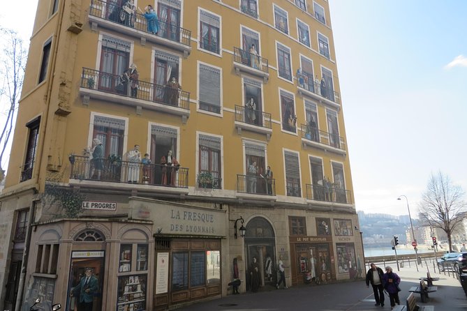 Highlights and Hidden Gems of Lyon Guided Walking Tour (English) - Traboules in Vieux Lyon: the hidden passageways you’ll want to find later