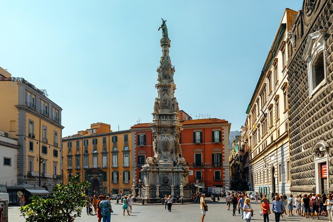 Highlights & Hidden Gems PRIVATE Walking Tour: Naples Delights - Quartieri Spagnoli: the Spanish Quarter that teaches Naples