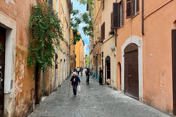 Highlights of Jewish Ghetto And Trastevere Walking Tour - Santa Maria in Trastevere: a short visit with big symbolism