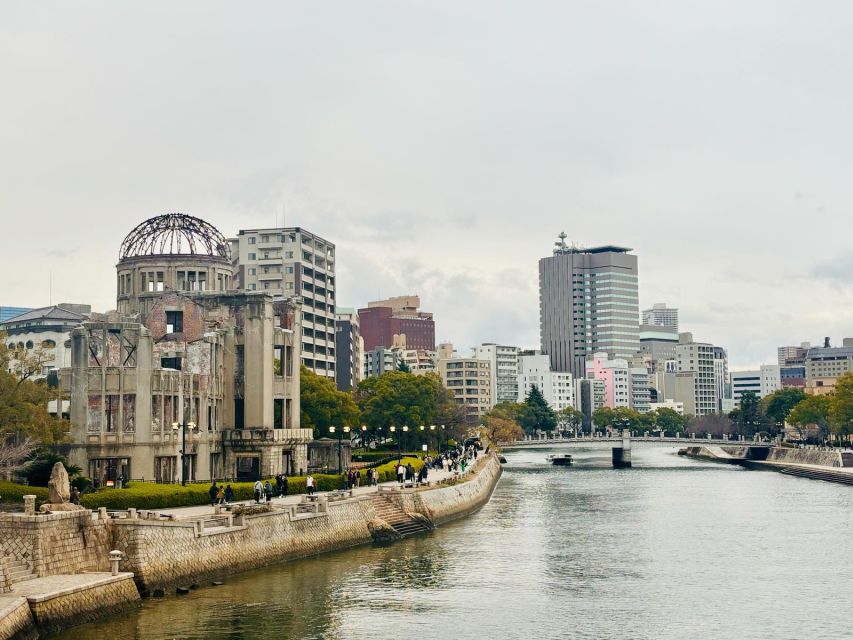 Hiroshima: History of Hiroshima Group Walking Tour - Inside Hiroshima National Peace Memorial Hall: why context matters