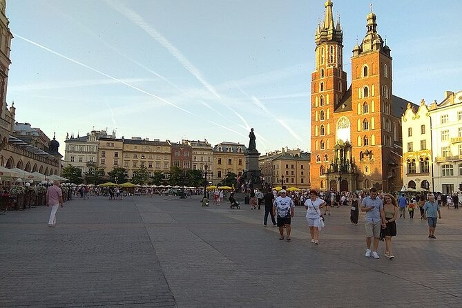 Historic Krakow : Old Town & Wawel Castle Walking tour - Price and what you really get for it