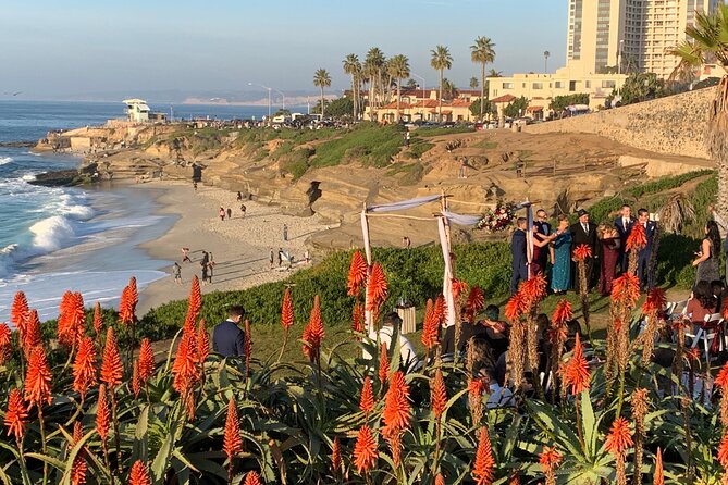 Historic La Jolla Walking Tour - The Cave Store and Sunny Jim: why a tunnel exists