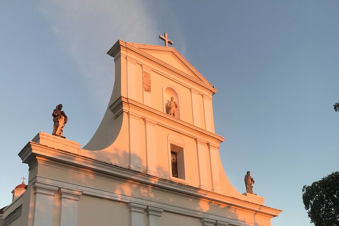 Historic Old San Juan Sunset Walking Tour - Stop 2: Plaza de la Barandilla—architecture that stayed put
