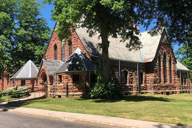 Historic Walking Tour of Charlottetown - Start at 2 Prince St: Meeting Point and How the Tour Moves