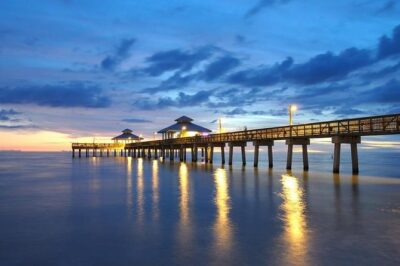 Historic Walking Tour of Fort Myers - Stop 2: Franklin Shops and a Quick Theater History Break
