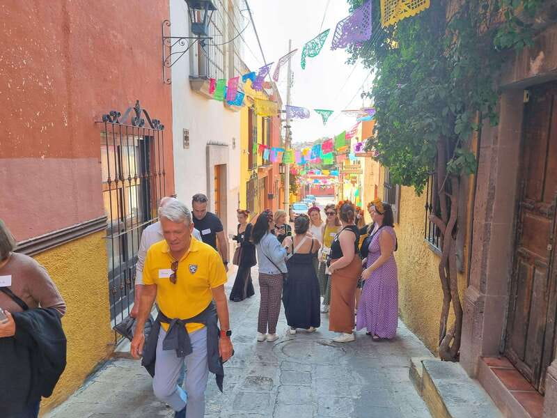 Historical & Cultural Walking Tour of San Miguel de Allende - Key moments you’ll remember