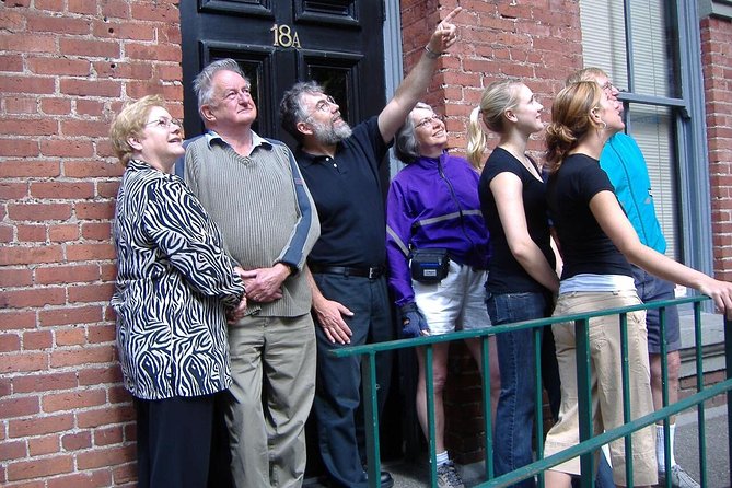 Historical Victoria Walking Tour - A 90-Minute Victoria Orientation on Foot