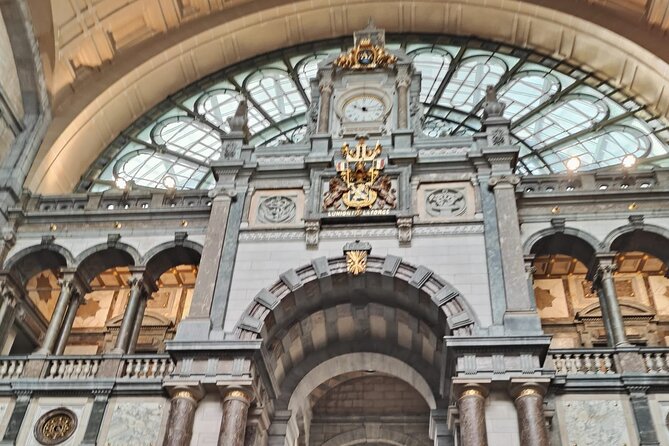 Historical Walking Tour in Antwerp Old City - Guides make the difference: small-group energy and real questions