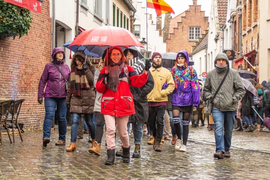 Historical Walking Tour: The Story of Bruges - by Legends - Church of Our Lady, Dijver, and Rozenhoedkaai: Big art and the riverfront mood
